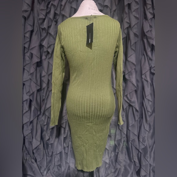 Fashion Nova, size 1X, Green - Picture 4 of 7